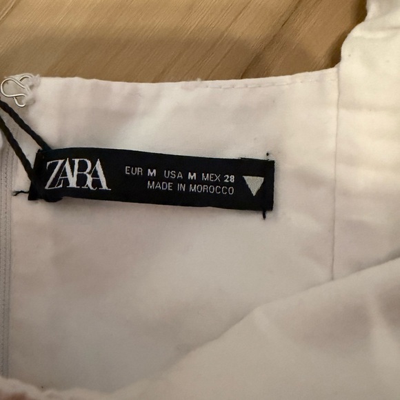 Zara Ivory Top - Picture 2 of 7